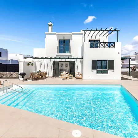 Volcan Villa