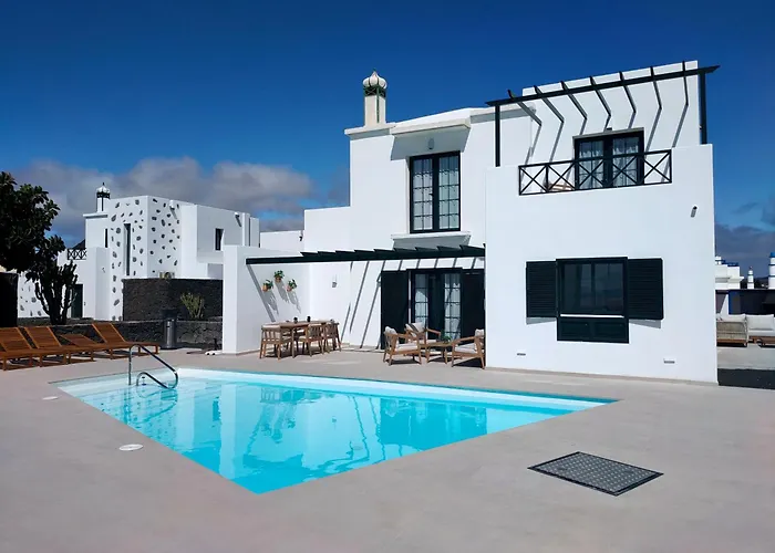 Volcan Villa